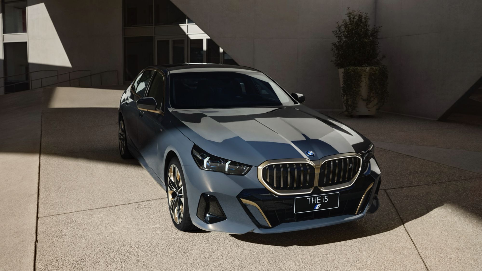 全新BMW 5系强势来袭 在中国正式上市
