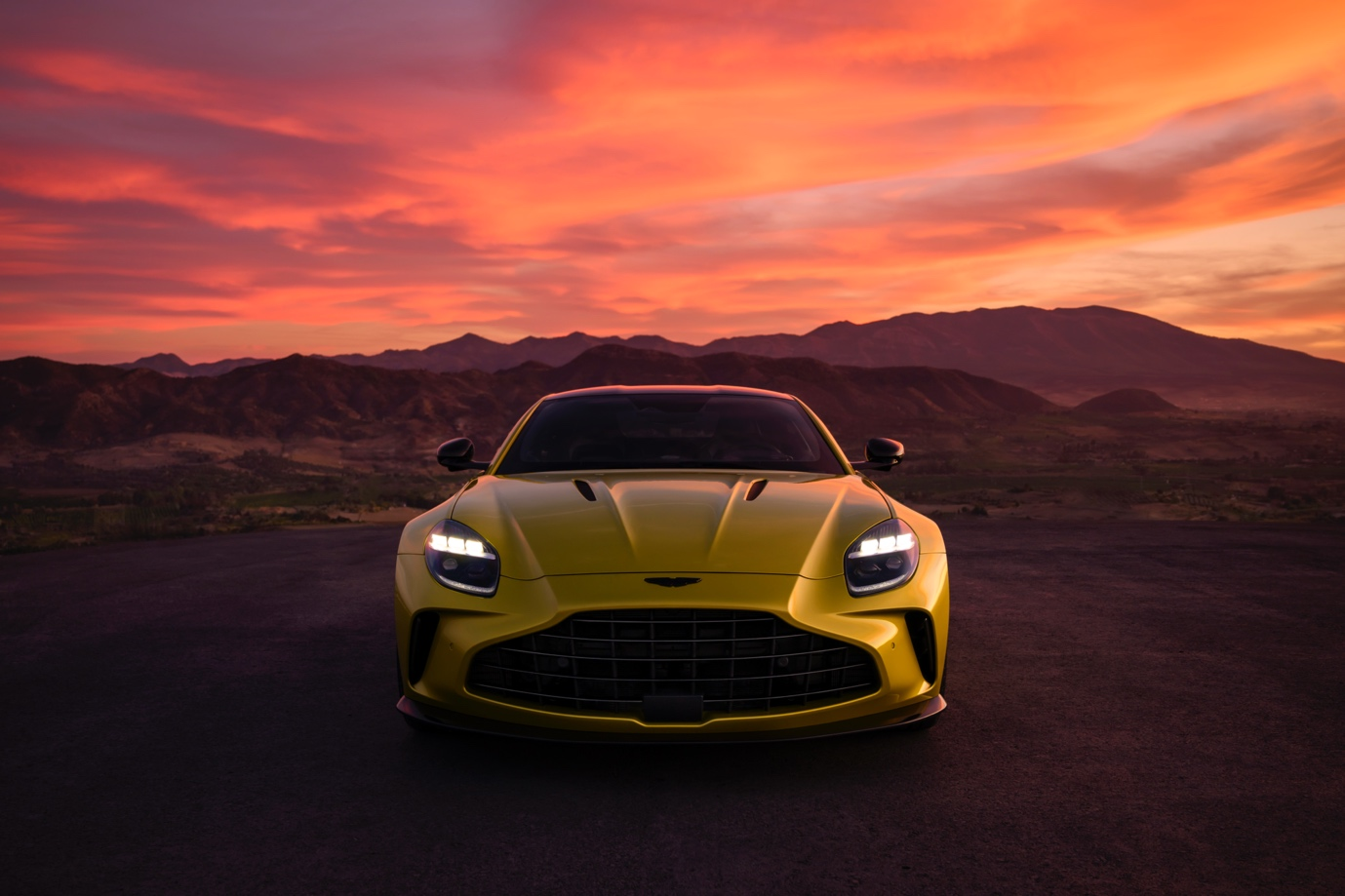 阿斯顿·马丁全新 Vantage 发动机功率大幅提升 动力性能更上一层楼