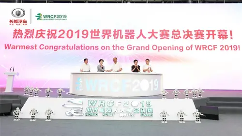 长城汽车智慧工厂迎来机器人界的