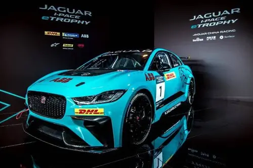 “竞而为新 电亮未来”——2019“捷豹赛道年”全面开启