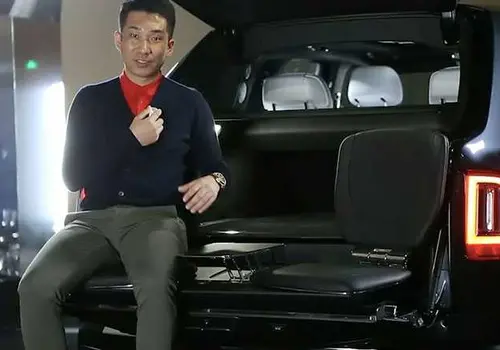 “贫穷限制想象力”系列的最新锐作品来了