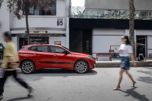 可潮可酷，看创新BMW X2怎么“型”走成都