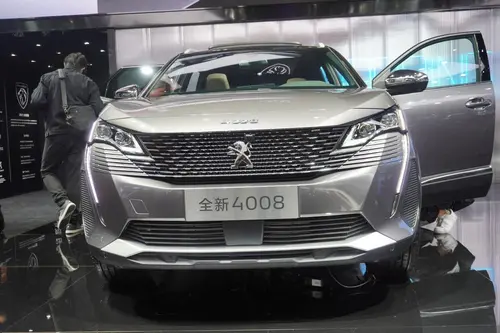 新款东风标致4008和4008PHEV上海车展上市
