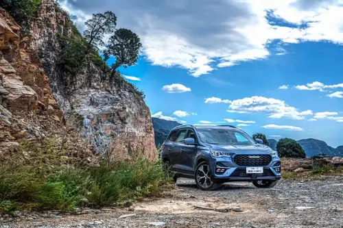全新一代捷途X90，一款有颜、智能的影院级大空间SUV