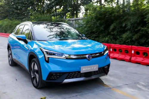 上市即交付！Aion LX（埃安LX）巡回上市抵京首批车主满意而归