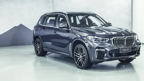 全新BMW X5 60.5万起，国产加长有多强？